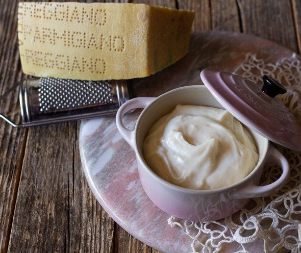Crema al Parmigiano Reggiano con tartufo
