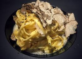 Tagliolini al Tartufo e Funghi Porcini